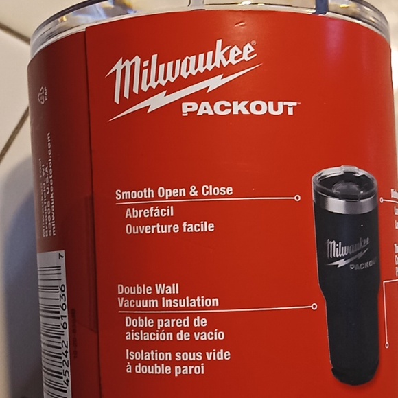 Milwaukee Packout. 30oz Tumbler. Longest Temperature Retention. NWT. 48-22-8393B - Picture 3 of 10